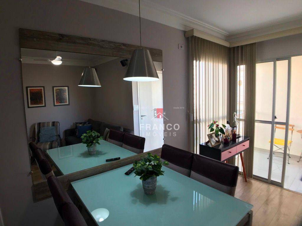 Apartamento à venda com 2 quartos, 55m² - Foto 18