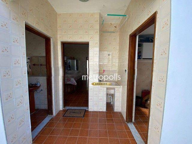 Casa à venda com 2 quartos, 300m² - Foto 9