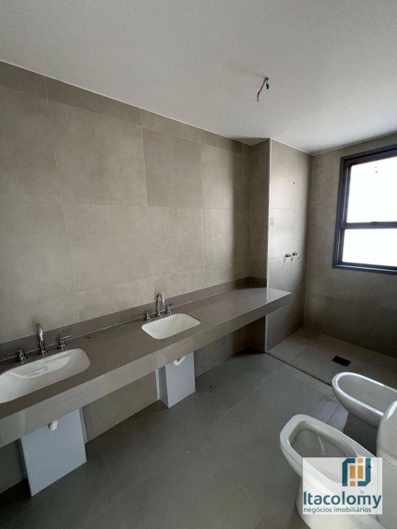 Casa de Condomínio à venda com 4 quartos, 310m² - Foto 18