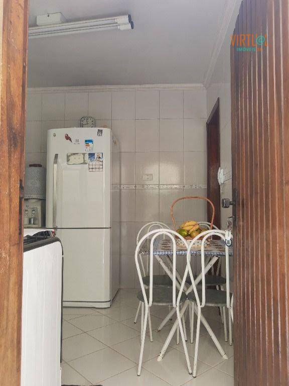 Casa à venda com 2 quartos, 99m² - Foto 17