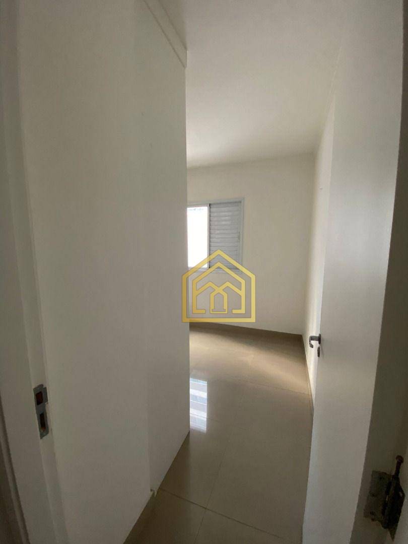 Apartamento à venda com 3 quartos, 80m² - Foto 12