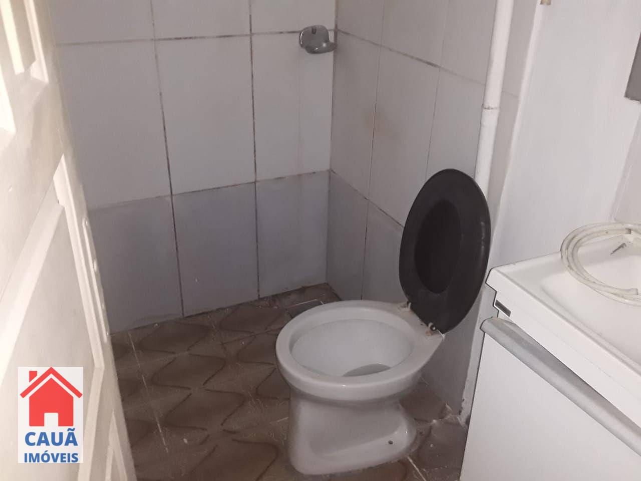 Casa para alugar com 2 quartos, 60m² - Foto 6