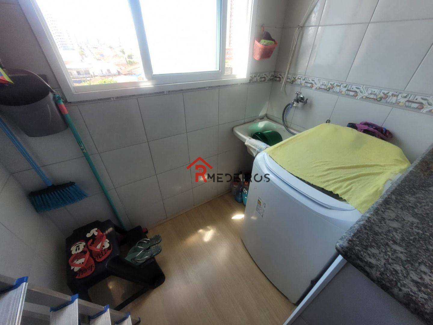 Apartamento à venda com 1 quarto, 50m² - Foto 15