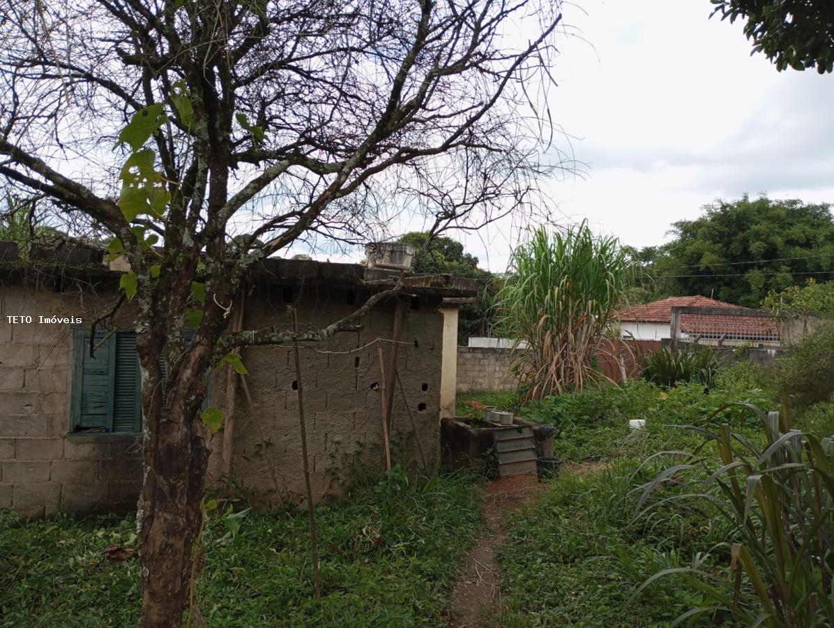 Casa à venda com 3 quartos, 1383m² - Foto 8