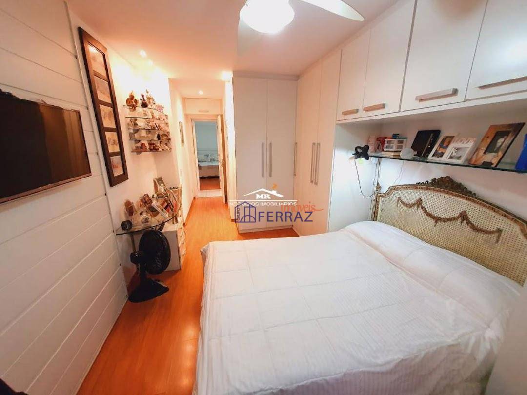 Apartamento à venda com 2 quartos, 80m² - Foto 25