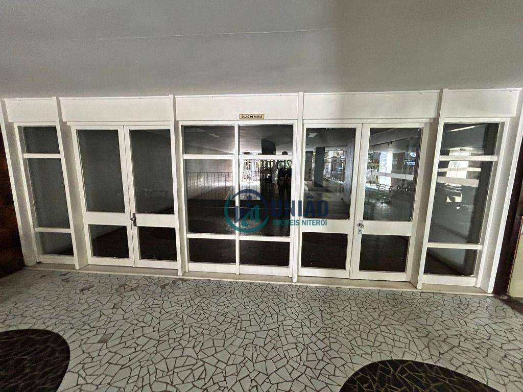 Apartamento à venda com 3 quartos, 204m² - Foto 29