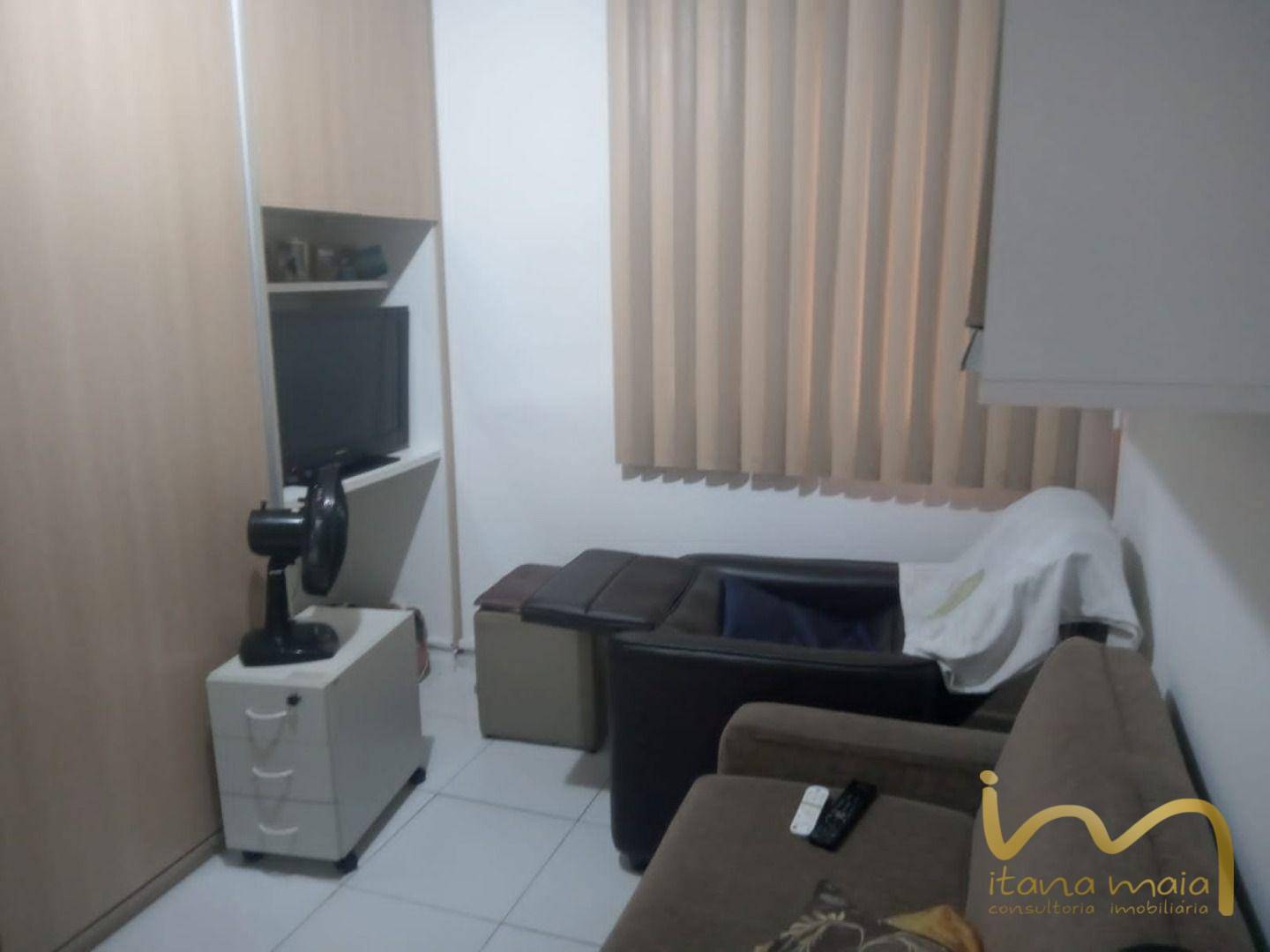 Apartamento à venda com 3 quartos, 109m² - Foto 8