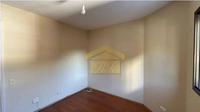 Apartamento à venda com 2 quartos, 65m² - Foto 8