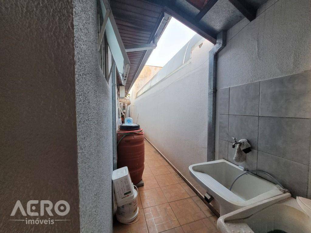 Casa de Condomínio à venda com 2 quartos, 141m² - Foto 17