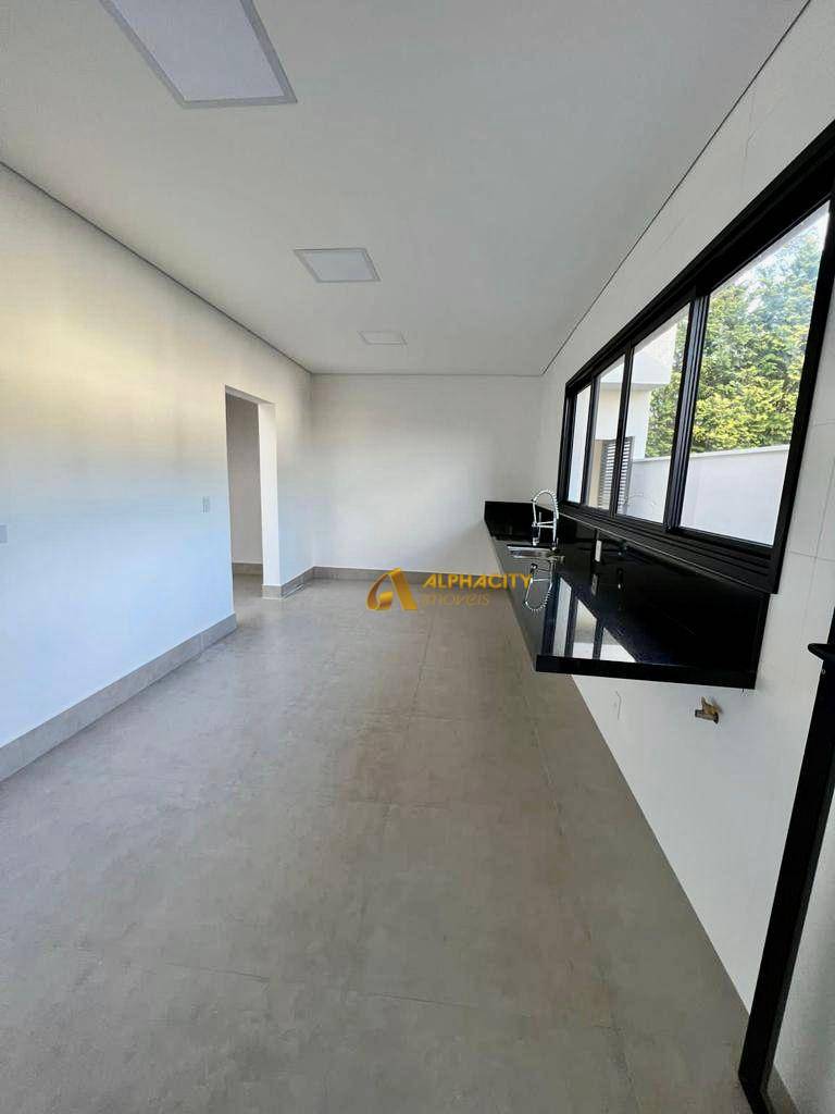 Casa de Condomínio à venda com 3 quartos, 200m² - Foto 8