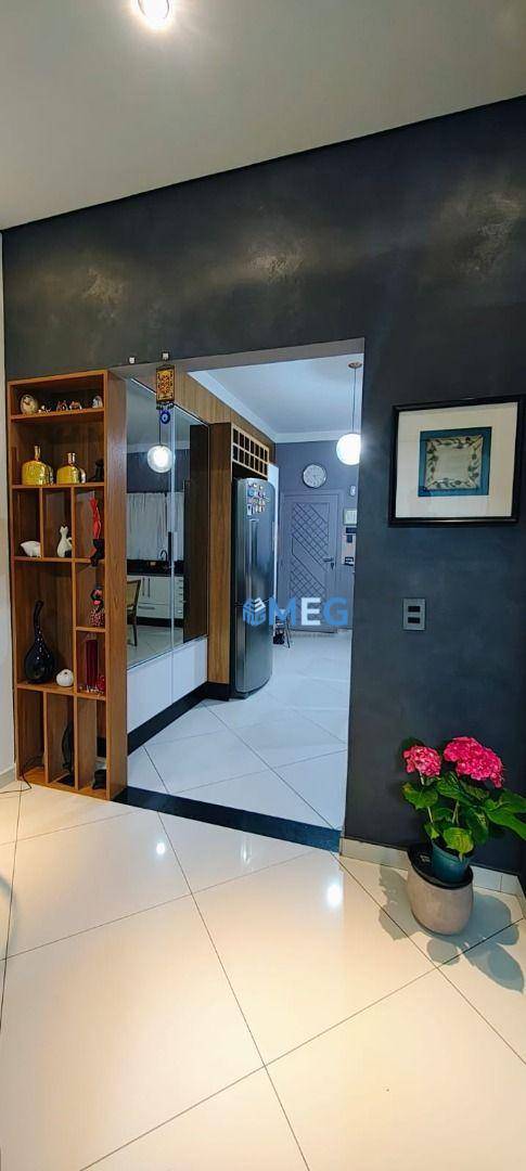 Sobrado, 3 quartos, 233 m² - Foto 4