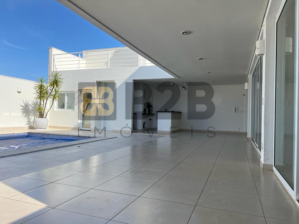 Casa à venda com 4 quartos, 345m² - Foto 27