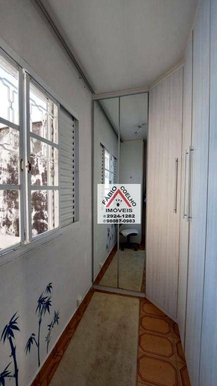 Sobrado à venda com 5 quartos, 90m² - Foto 8