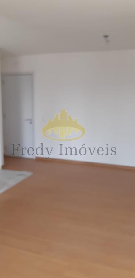 Apartamento à venda com 2 quartos, 57m² - Foto 12