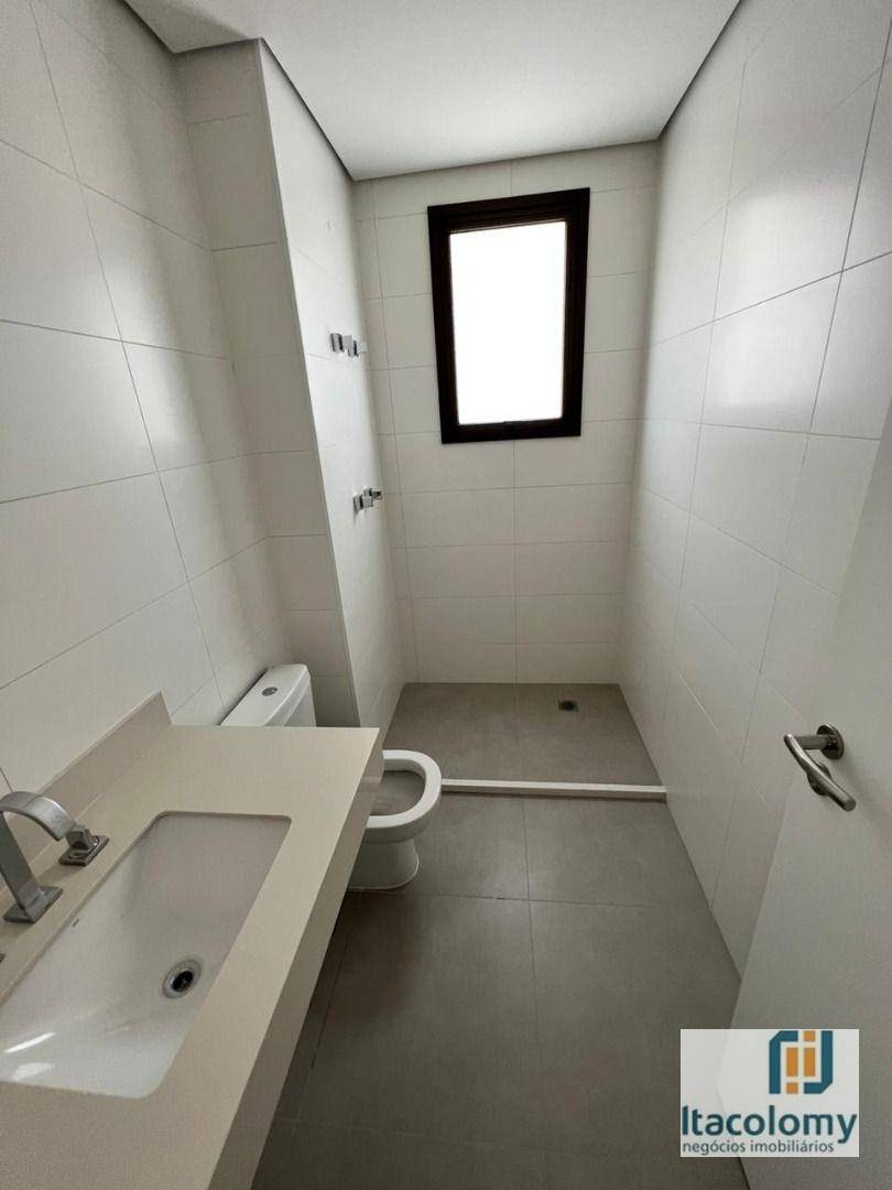 Apartamento à venda com 3 quartos, 285m² - Foto 9