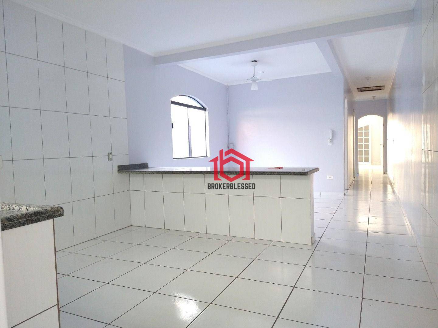 Casa para alugar com 2 quartos, 125M2 - Foto 1