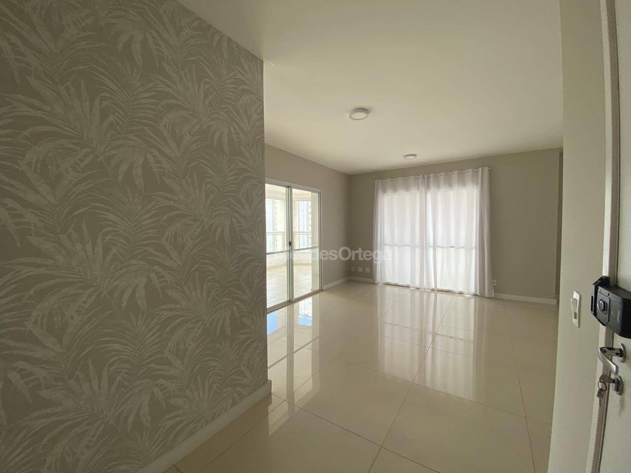 Apartamento para alugar com 3 quartos, 232m² - Foto 11