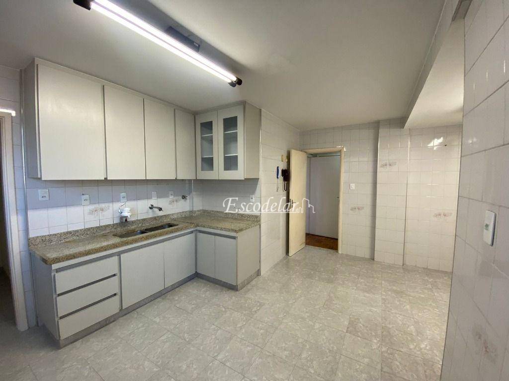 Apartamento à venda com 3 quartos, 170m² - Foto 21