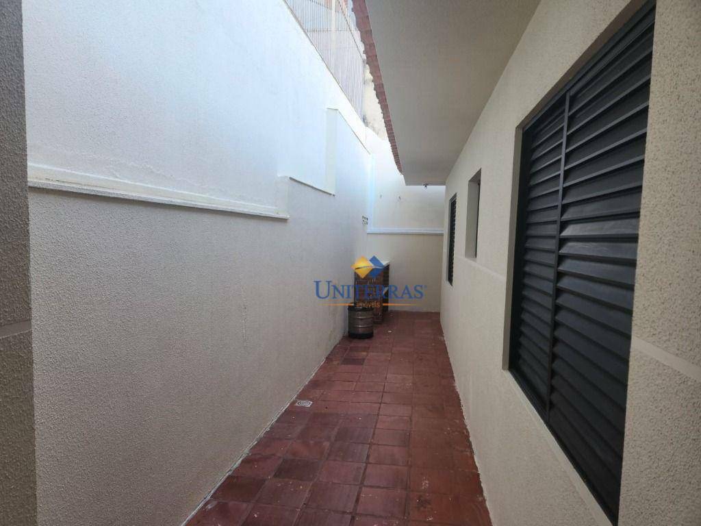 Casa à venda com 2 quartos, 124m² - Foto 11