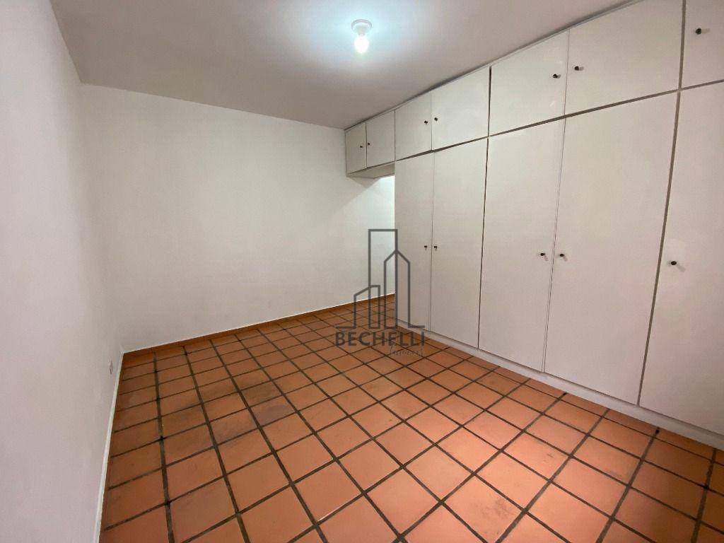 Casa para alugar com 4 quartos, 136m² - Foto 13
