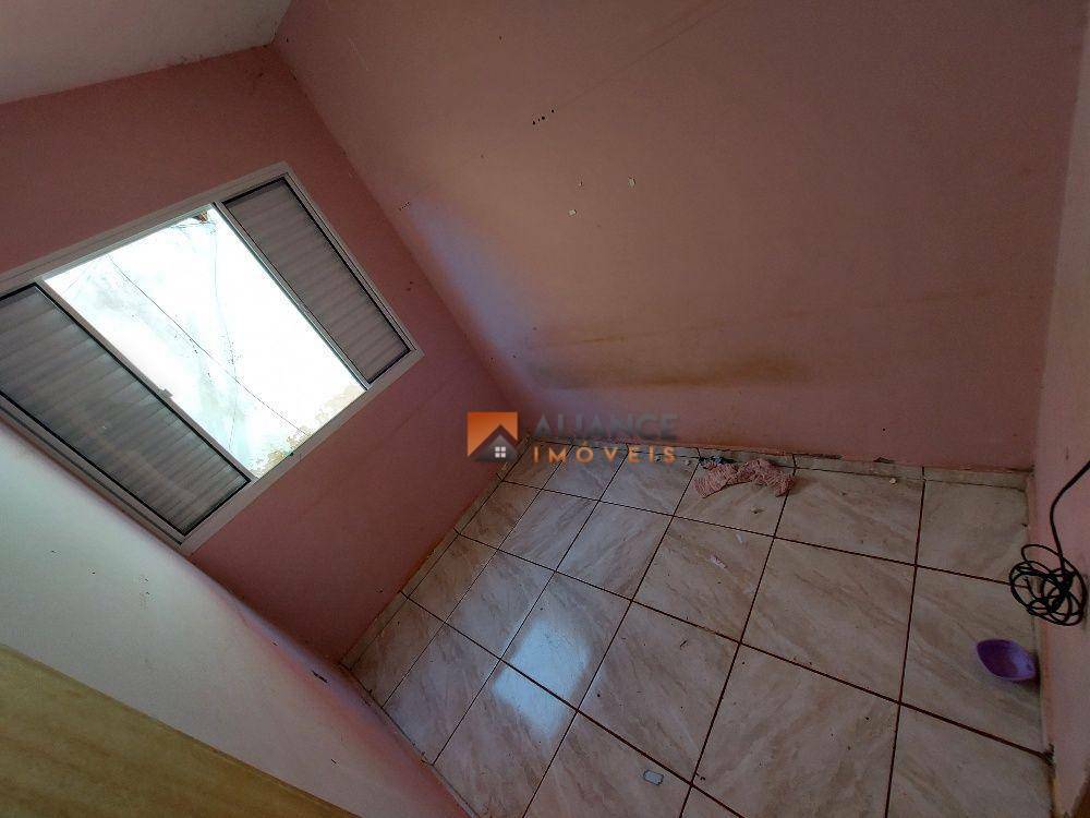 Casa à venda e aluguel com 6 quartos, 200M2 - Foto 15