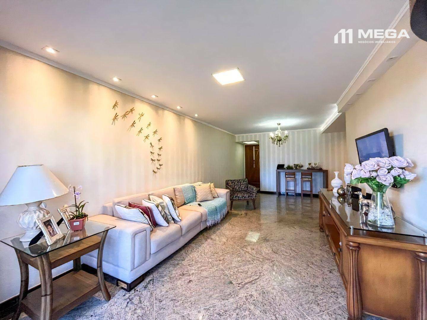 Apartamento à venda com 3 quartos, 180m² - Foto 4