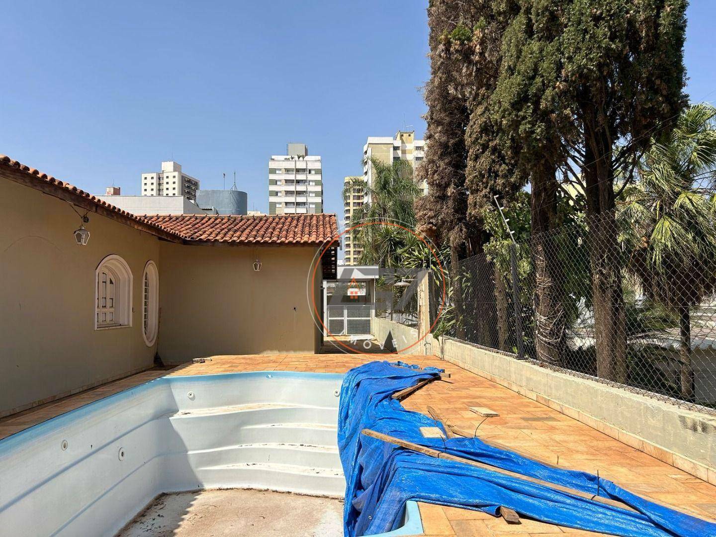 Casa à venda e aluguel com 3 quartos, 1000M2 - Foto 8