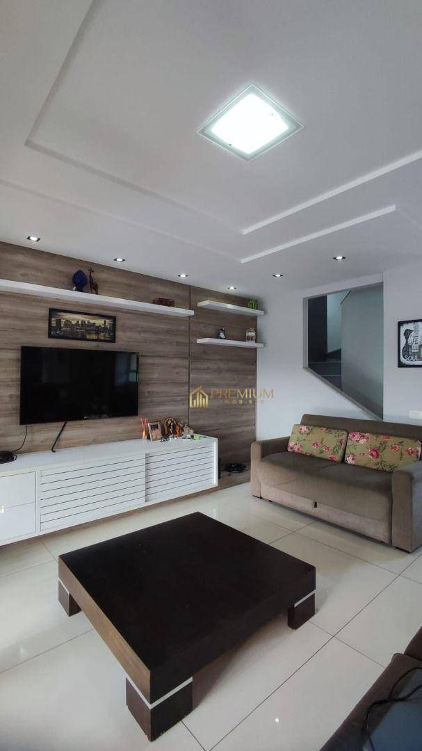 Sobrado à venda com 2 quartos, 150m² - Foto 17