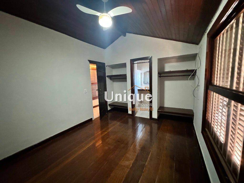 Casa para alugar com 5 quartos, 330m² - Foto 24