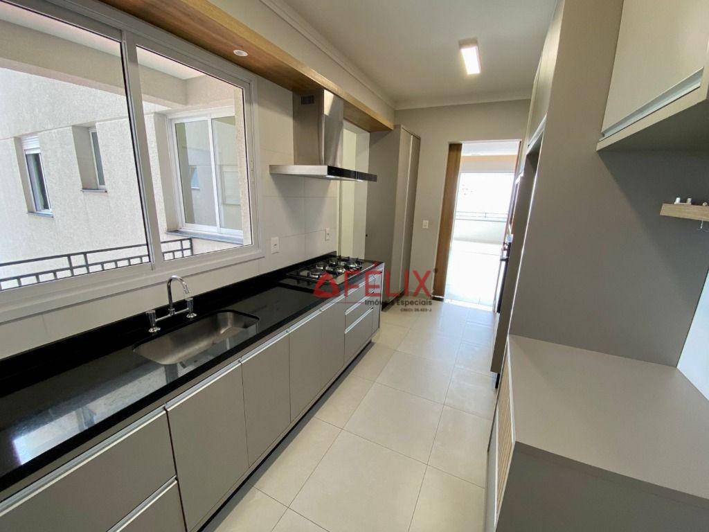 Apartamento à venda com 3 quartos, 142m² - Foto 10