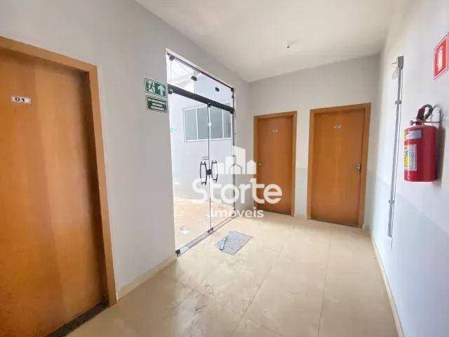 Apartamento à venda com 2 quartos, 54m² - Foto 9