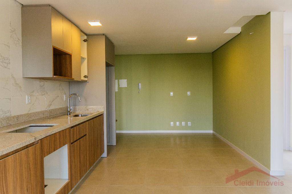 Apartamento, 3 quartos, 74 m² - Foto 3