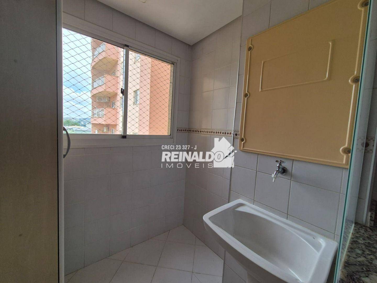 Apartamento à venda com 2 quartos, 61m² - Foto 13