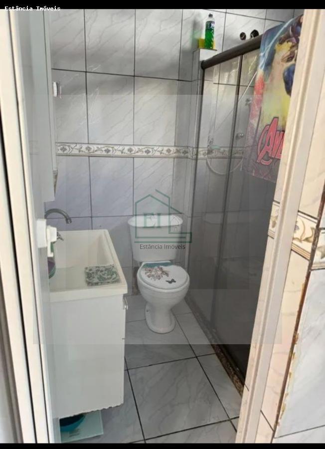 Casa à venda com 3 quartos, 200m² - Foto 7
