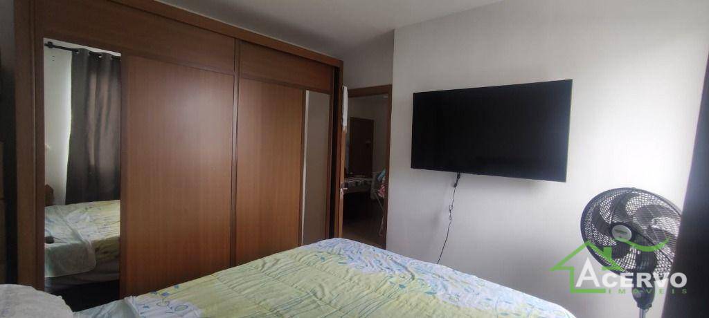 Apartamento à venda com 2 quartos, 50m² - Foto 5