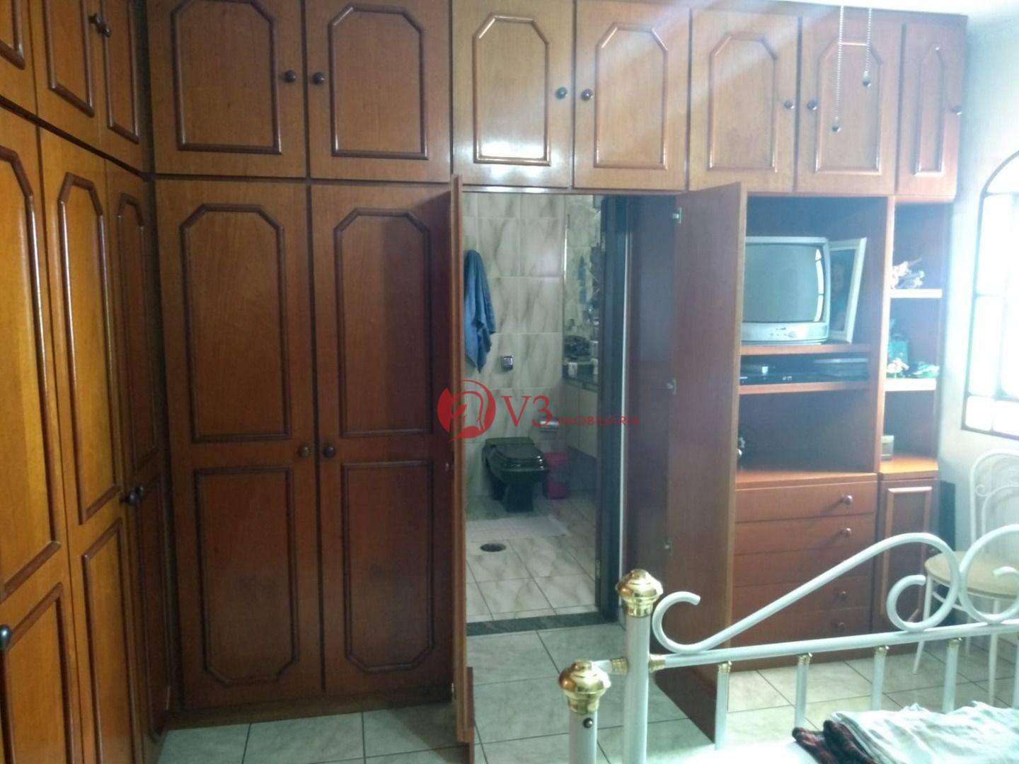 Sobrado à venda com 3 quartos, 250m² - Foto 11