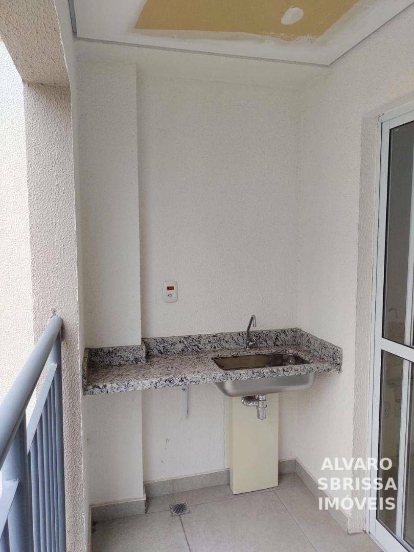 Apartamento à venda com 2 quartos, 66m² - Foto 5