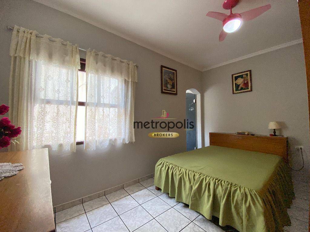 Sobrado à venda com 3 quartos, 240m² - Foto 19