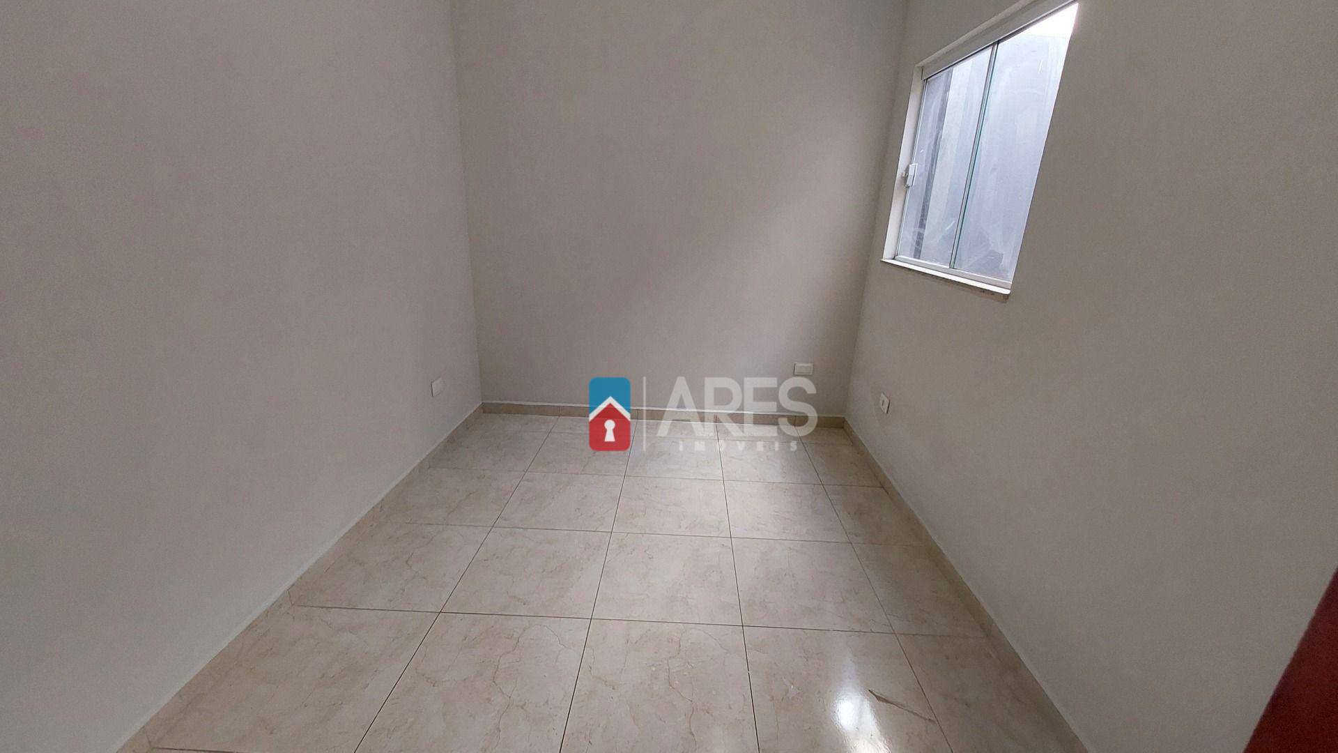 Casa para alugar com 2 quartos, 100m² - Foto 6