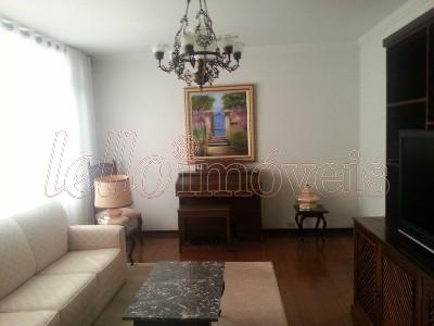 Apartamento para alugar com 3 quartos, 243m² - Foto 1