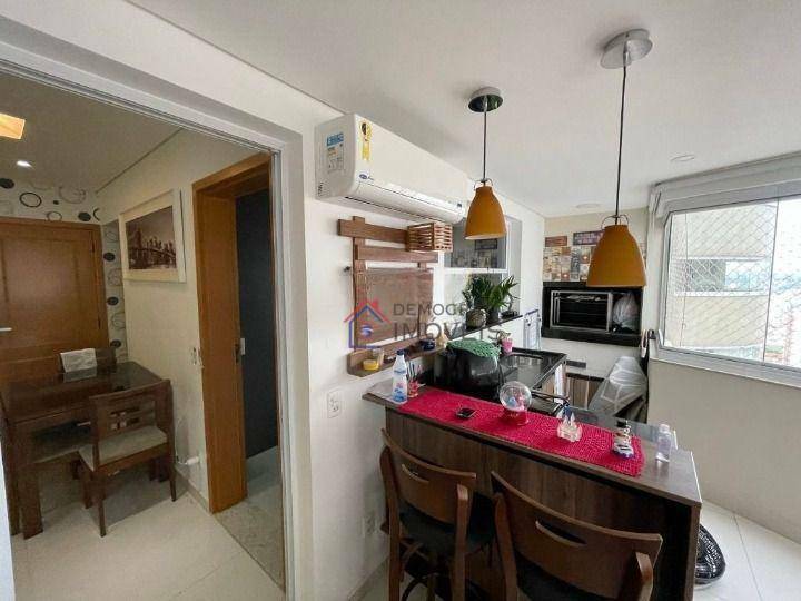 Apartamento à venda com 3 quartos, 127m² - Foto 3