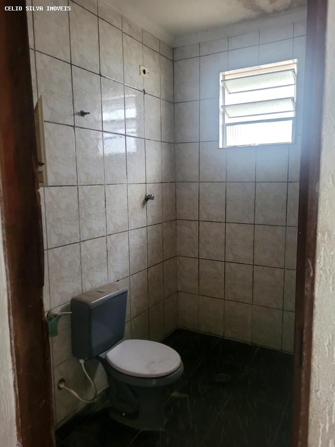 Casa à venda com 1 quarto, 150m² - Foto 7