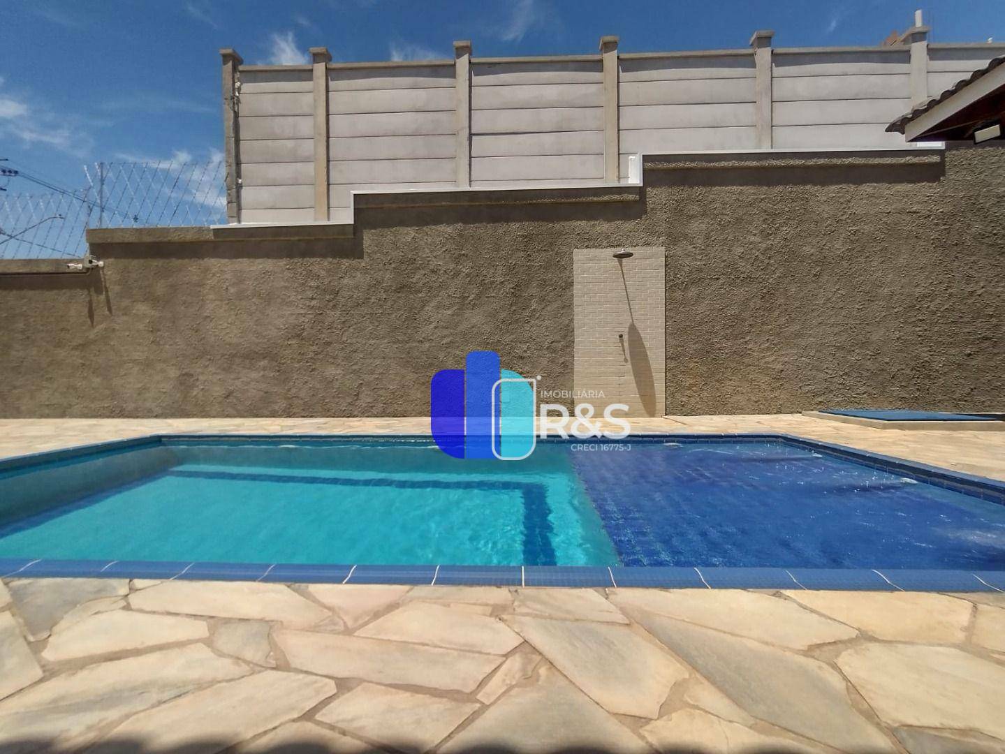 Casa de Condomínio para alugar com 3 quartos, 137m² - Foto 8