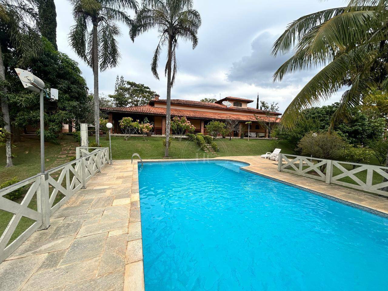Chácara à venda e aluguel com 4 quartos, 448m² - Foto 25