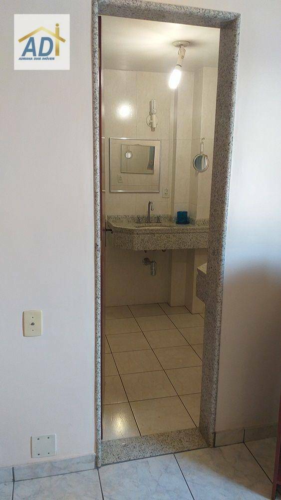 Apartamento à venda com 3 quartos, 140m² - Foto 25