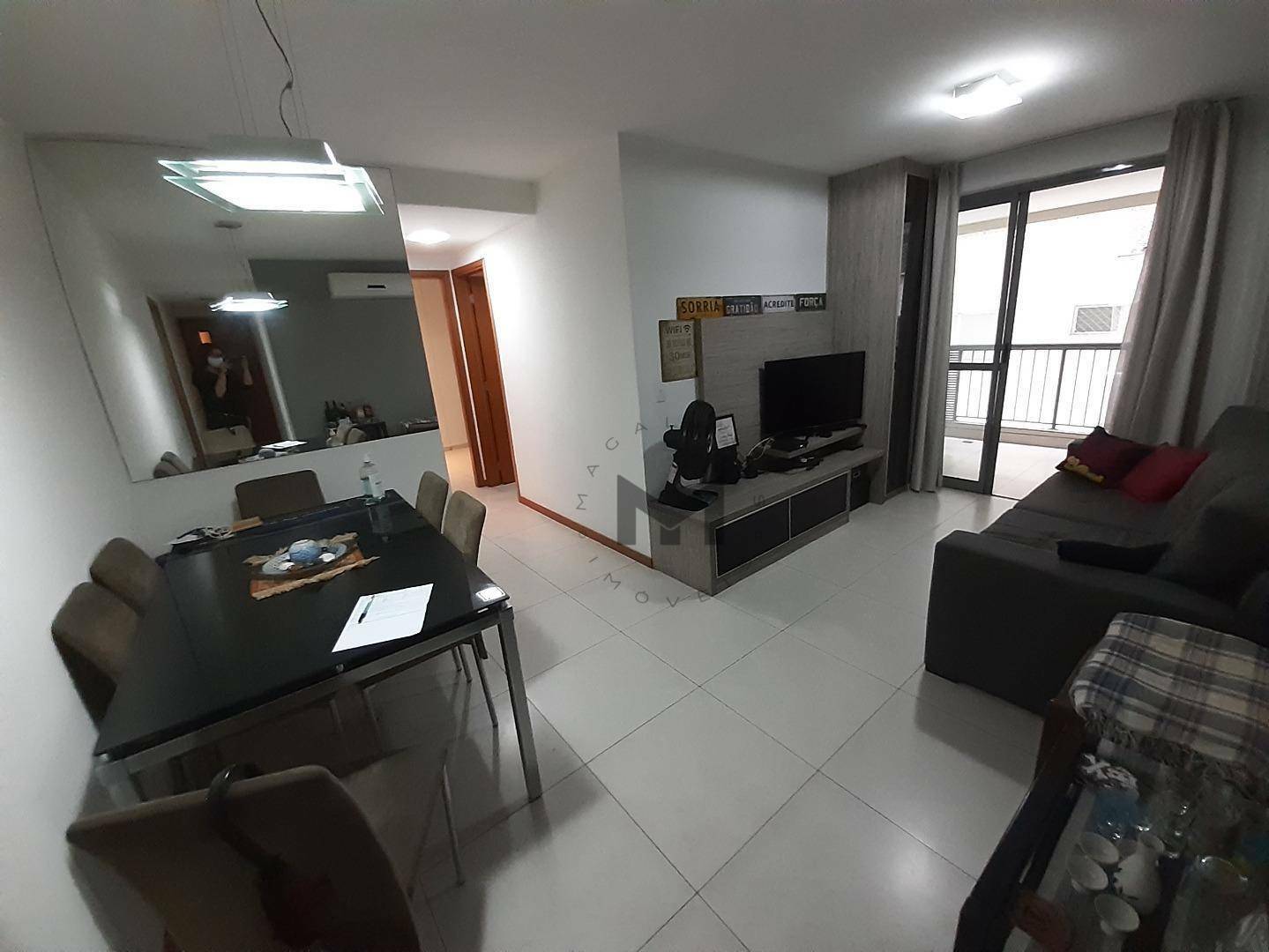 Apartamento à venda com 2 quartos, 85m² - Foto 2