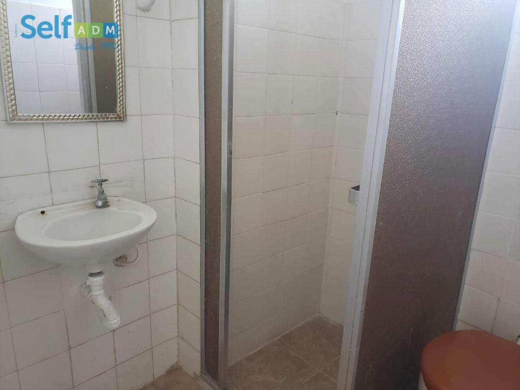 Apartamento para alugar com 2 quartos, 42m² - Foto 9