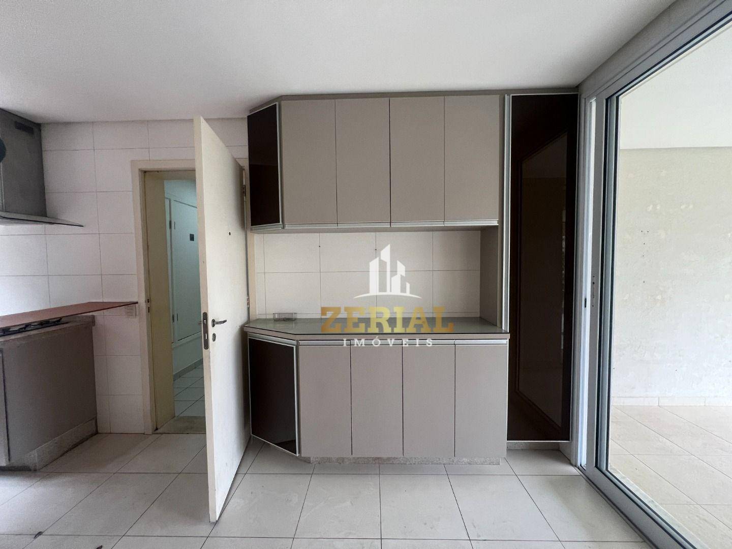 Apartamento à venda com 3 quartos, 186m² - Foto 6