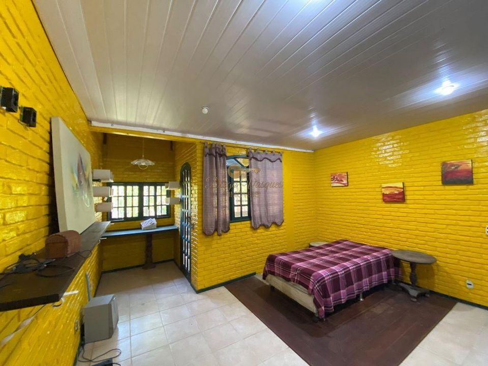 Casa à venda com 4 quartos, 200m² - Foto 26