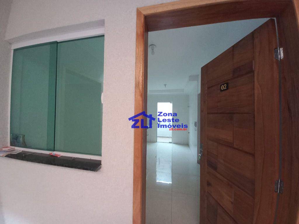 Apartamento à venda com 2 quartos, 37m² - Foto 2